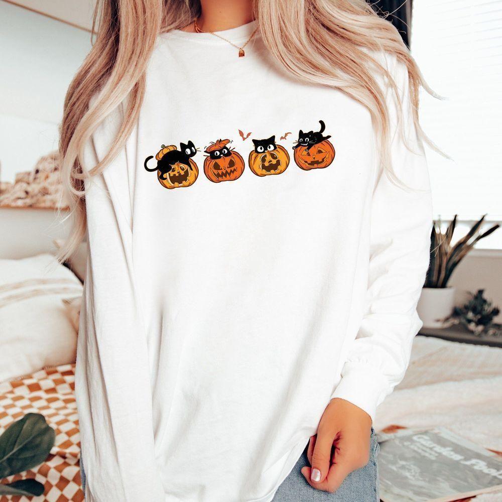 Retro Halloween Vuitino Merch